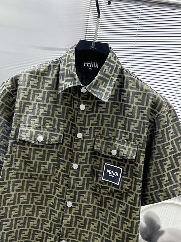夏服セット内部構造